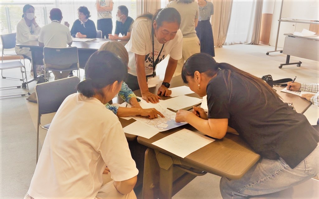 まえのときの日本語サロンのようす