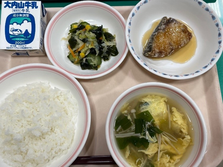 給食の写真１