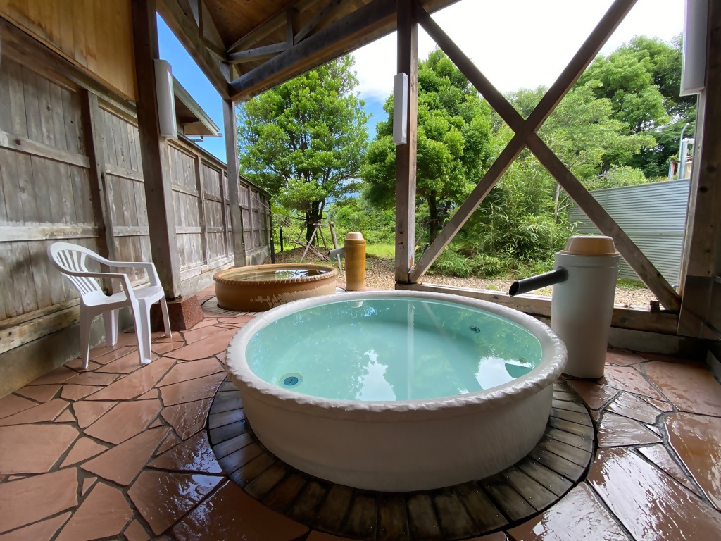 夢古道の湯「壺湯」